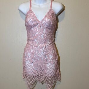 Elegant Moments Pink Lace Chemise